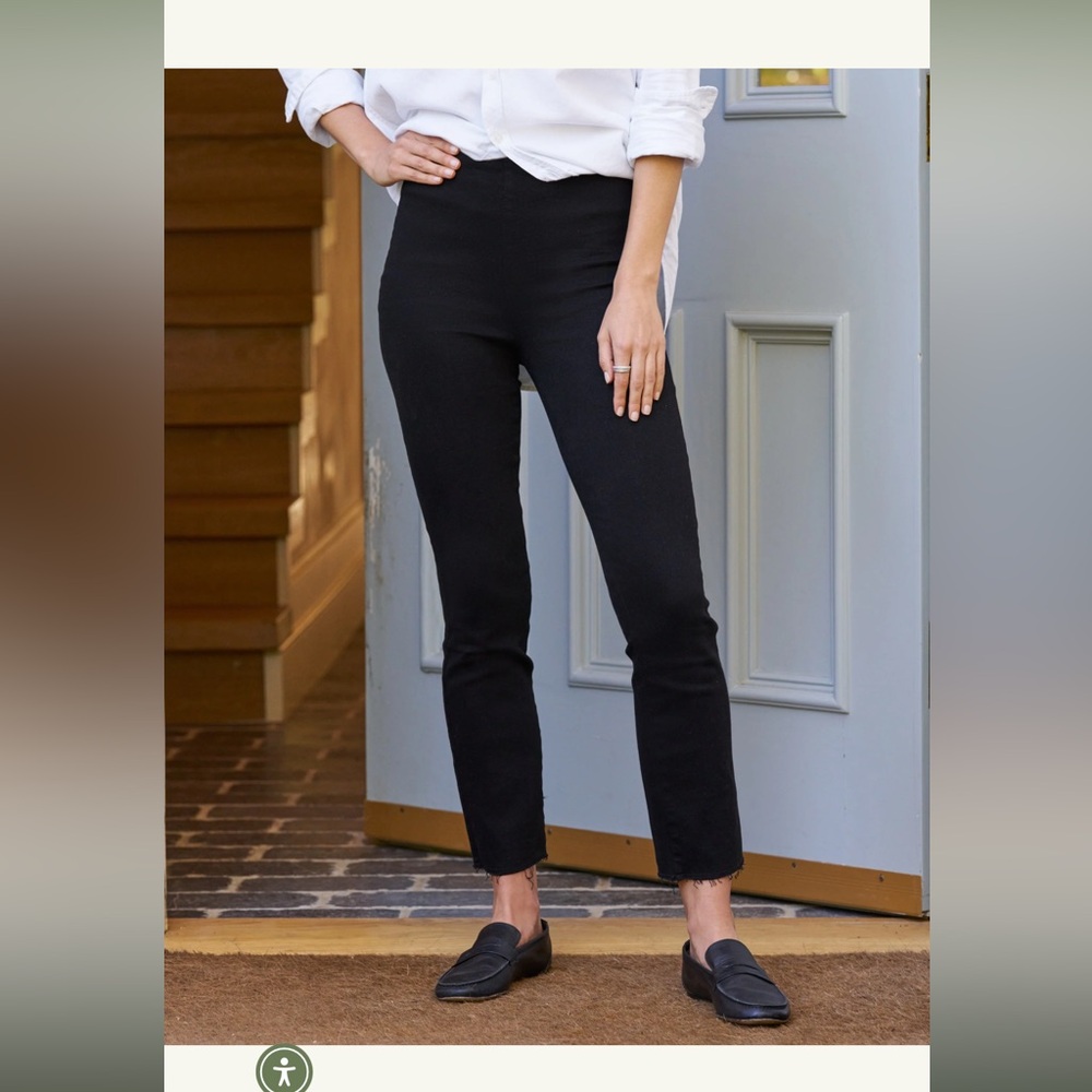 Frank & Eileen Derrey Illusion Pull On Jean size 26 black
